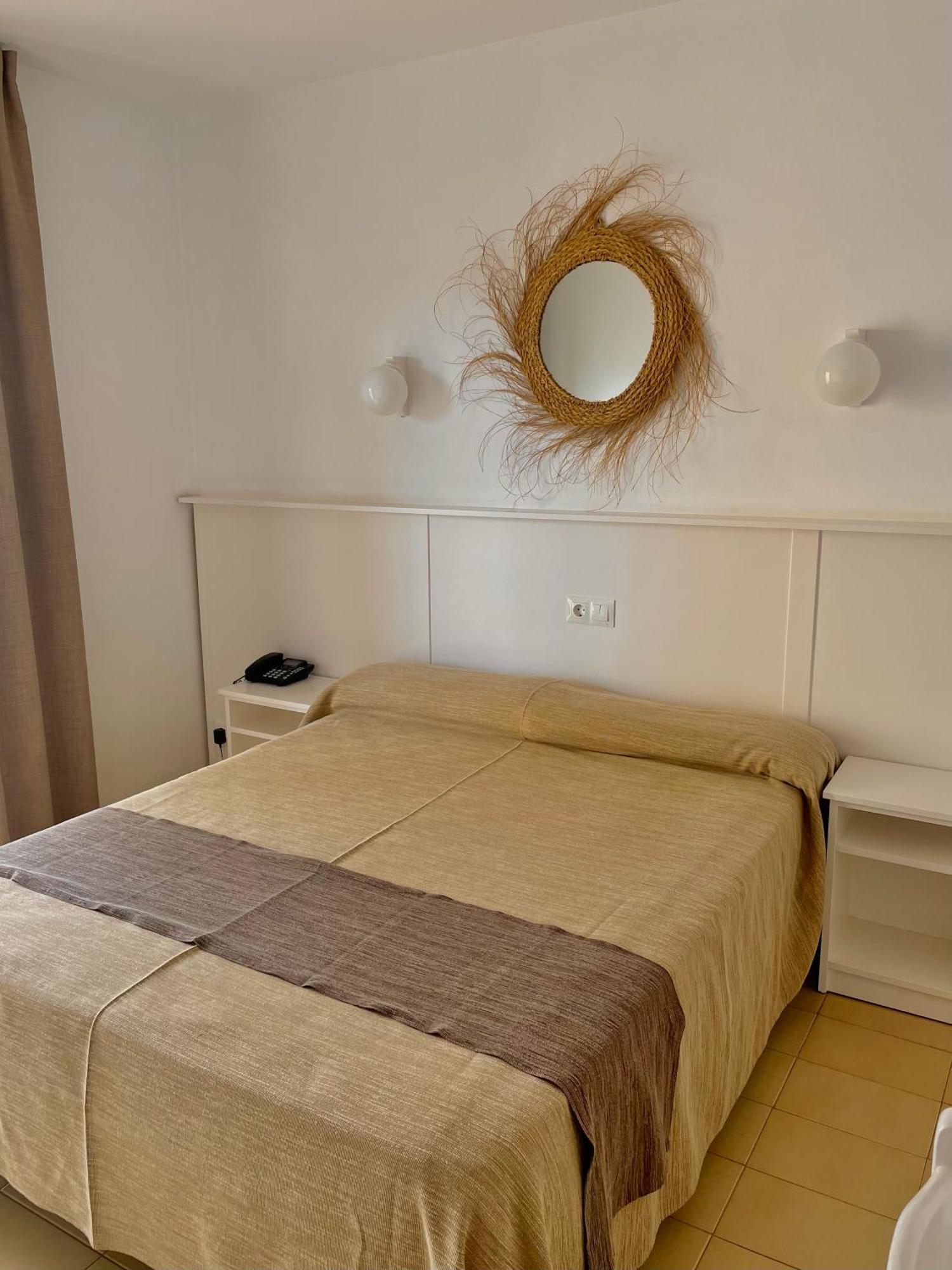 Hotel Stella Maris Blanes Exterior foto
